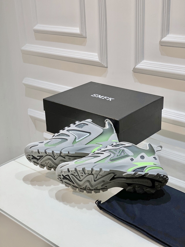 ルイヴィトン靴内部構造